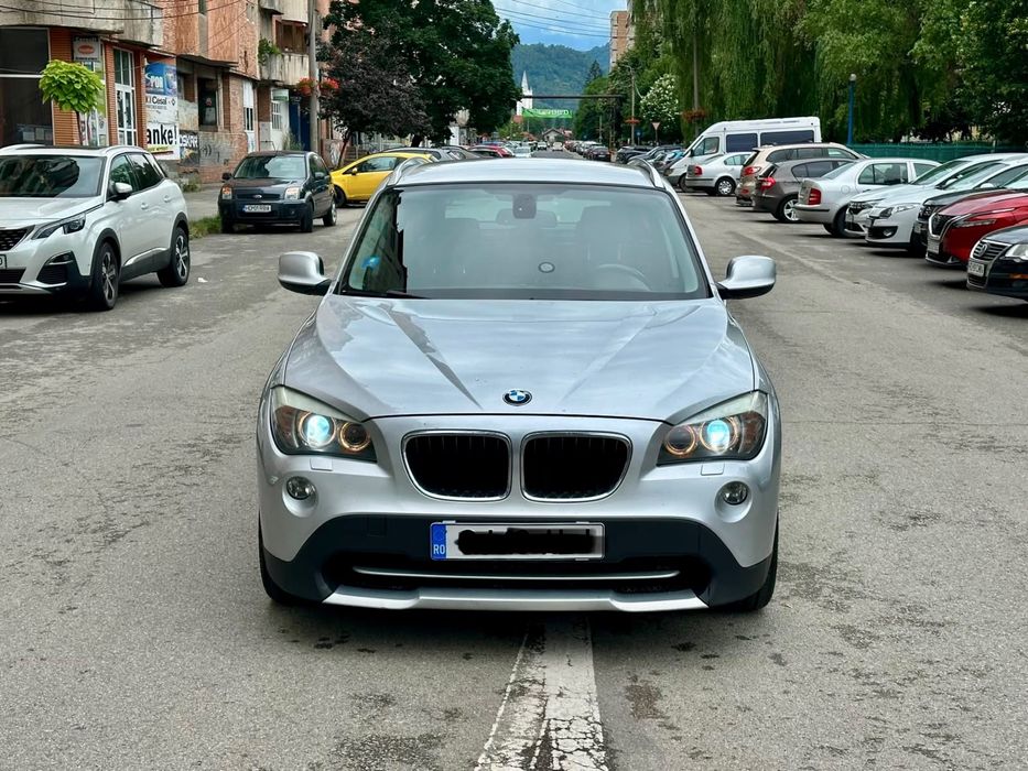 BMW X1 2011 — imagine 3
