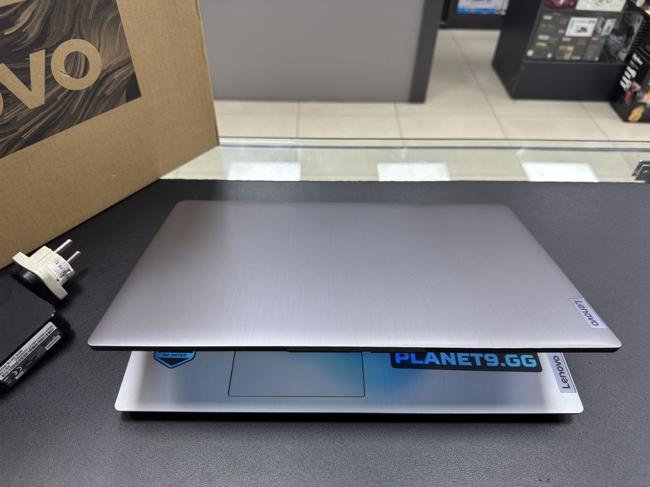 Lenovo ideapad Grey Ryzen 7 5700U (Core-i7) Ozu-8gb Ssd-256gb + 1TB