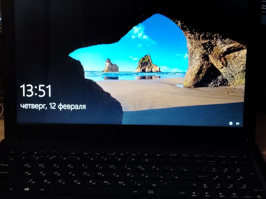 Продам ноутбук в рабочем состоянии