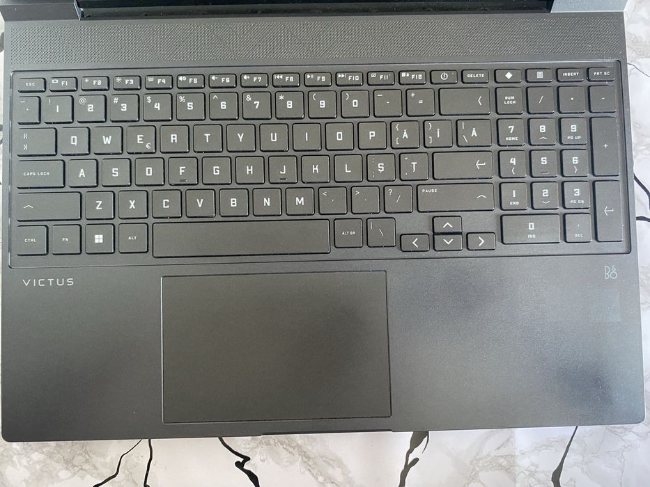 Laptop HP Victus 15 Ryzen 7 5800H RTX 3050Ti 16GB 1TB SSD
