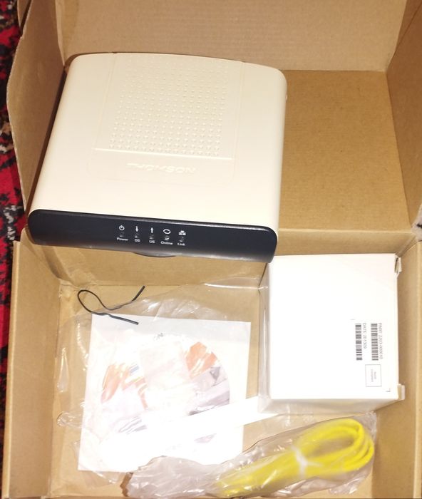 кабельный модем Thomson Alcatel TCM470