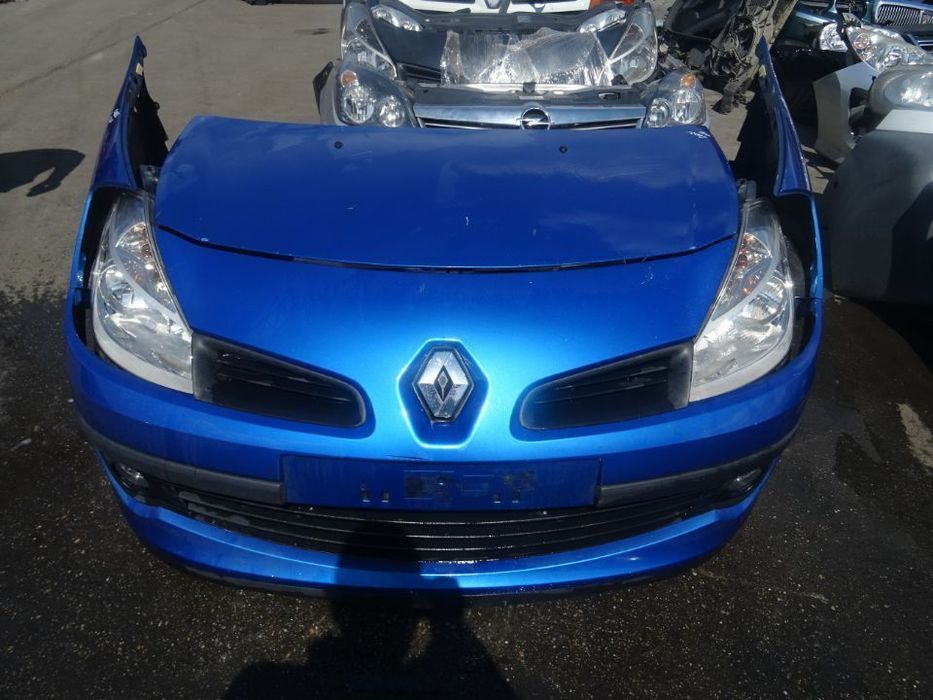 Vand Fata Completa Renault Clio 3 din 2007 volan pe stanga