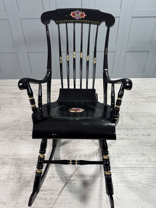 Люлеещ  стол К107