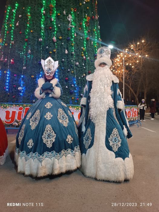 Qorbobo qor qiz kiyimlari kiyimlari sotiladi