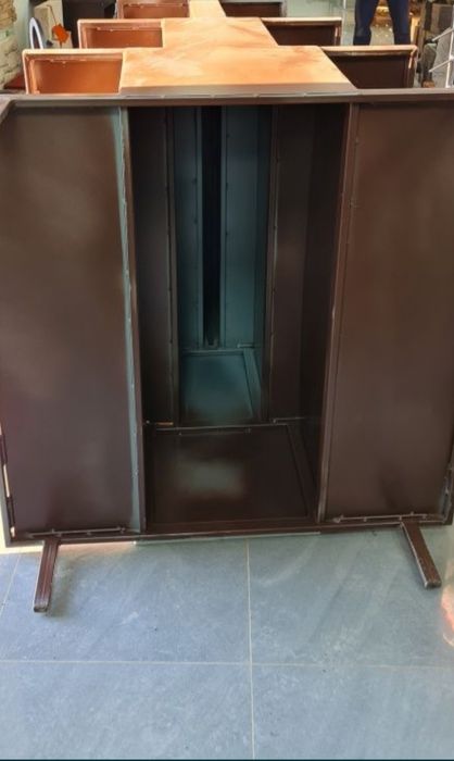 Продам металлические стеллажи