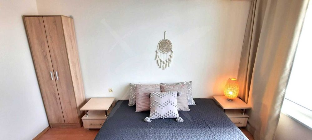 Продава се Тристаен апартамент в Свети Влас - 70 кв.м за 1072 €/кв.м - Снимка #2