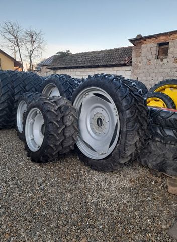 Roti Tehnologice inguste fixe reglabile pentru orice Tractor