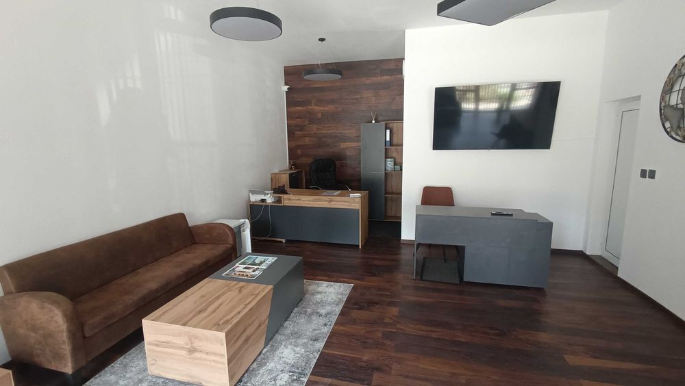 Продава се Офис в к.к. Слънчев бряг - 55 кв.м за 1200 €/кв.м - Снимка #2