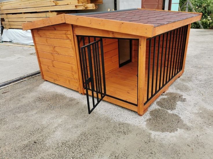 Cușcă câine izolată cu încălzire.