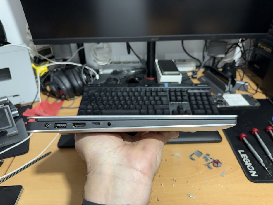 Dell XPS 15 i7 9gen ecran 4k nVidia 1650 4g