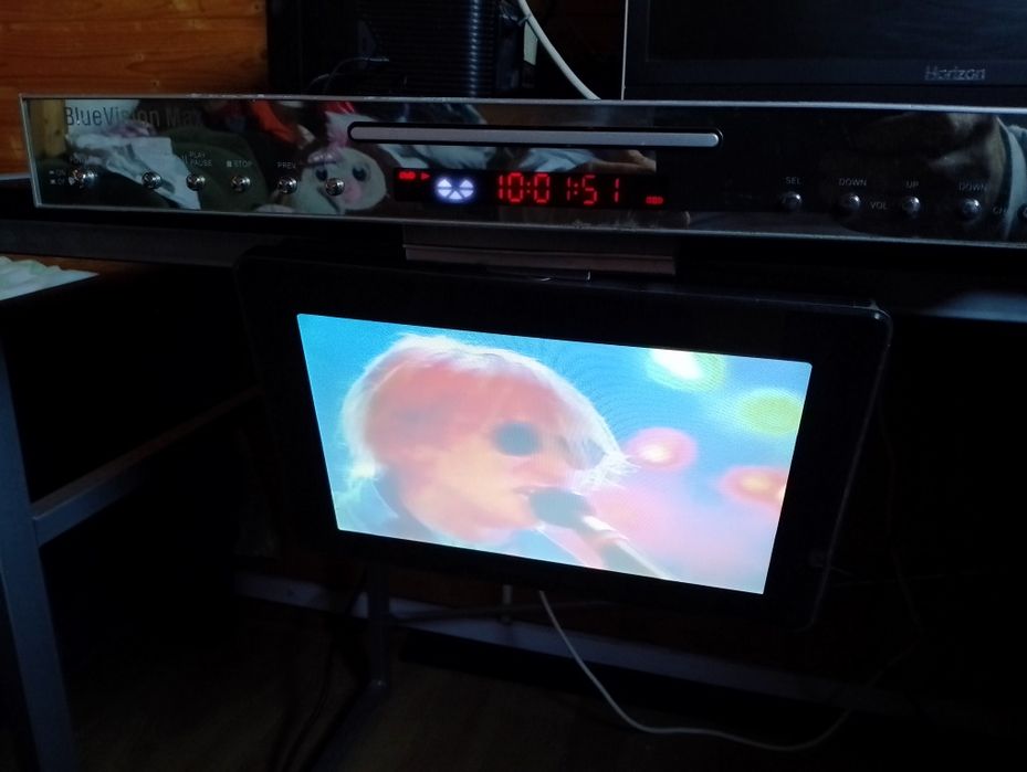 Dvd auto bucătărie Bluevision Max APC-8102FV