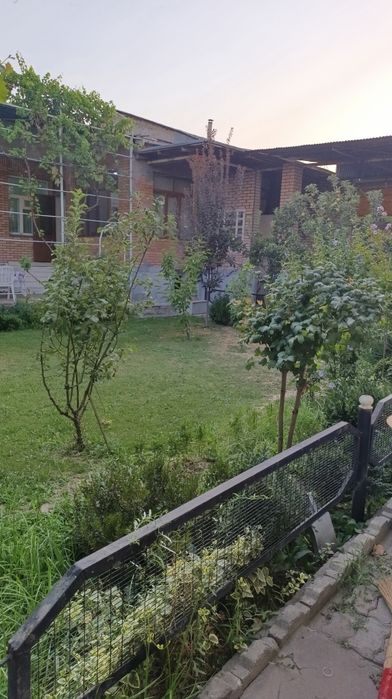 Yunusobod Tumani Anorzor mahallada 6.5 sotixli uchastka yer xisobida s