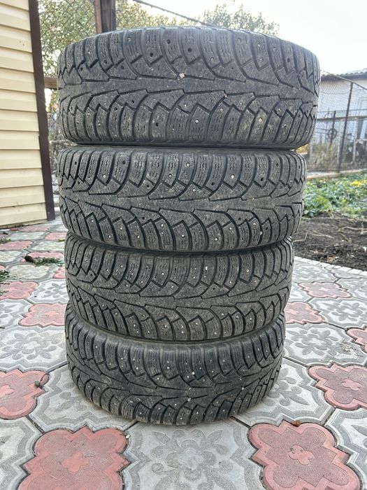 Продам зимние шины вместе с дисками