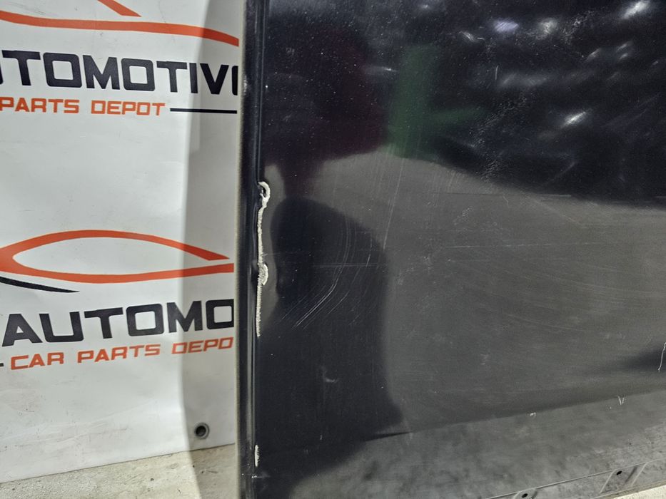 Usa stanga fata Range Rover Sport L461 dupa 2022 cod M8E2-211B03-AA
