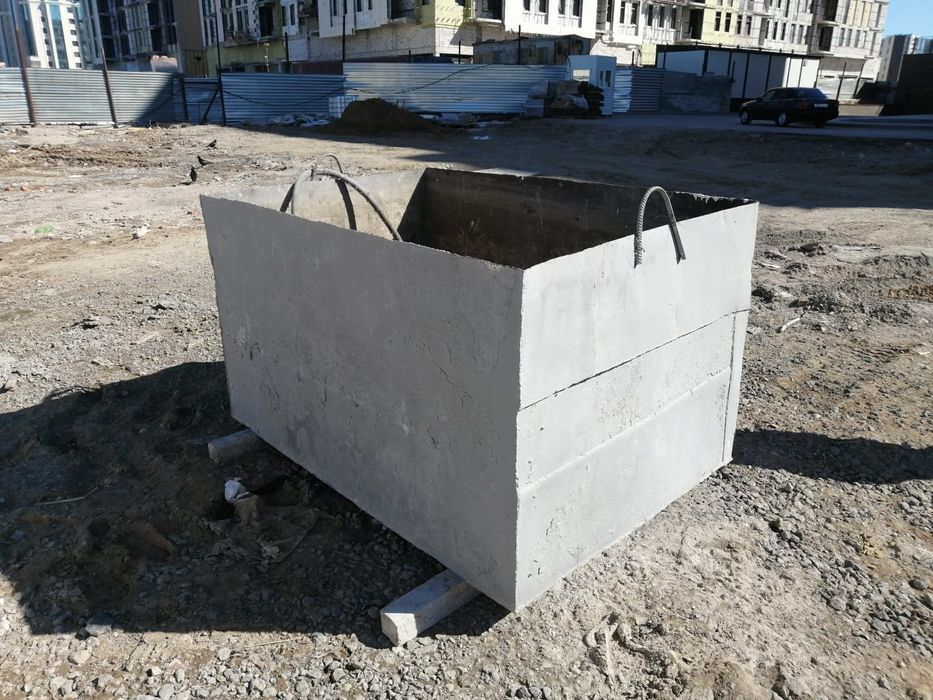 Юмкость 2&1,5 высота 1.3