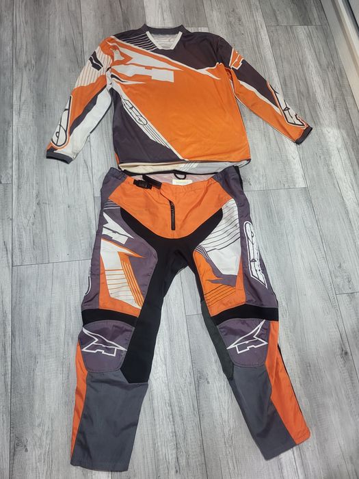 Echipament enduro