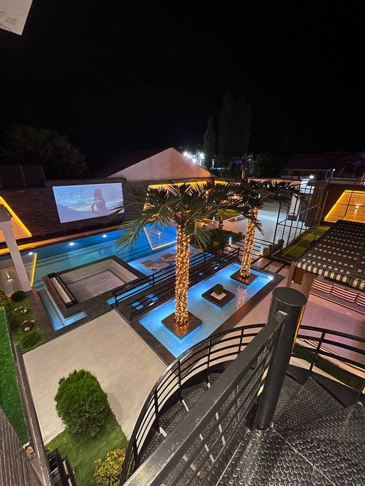 Dacha charvak Abu Dhabi