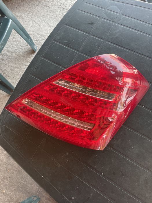 Десен стоп Mercedes w221