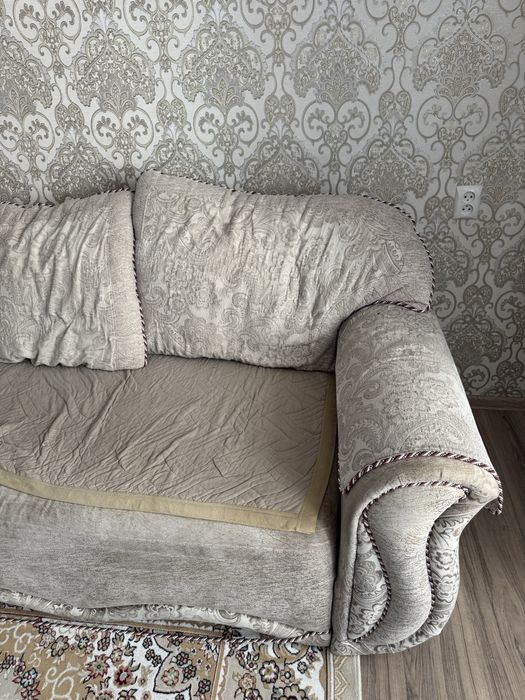 Отдаю диван бесплатно