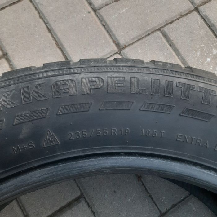 Продам 235 55 r19    2шт