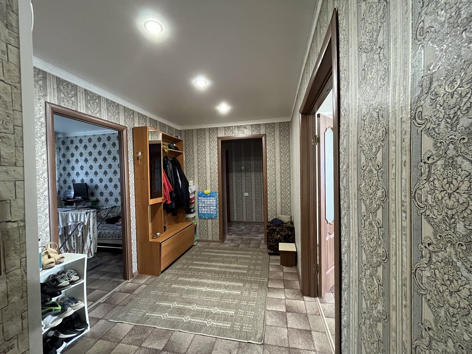 Продам 4х комн квартиру срочно