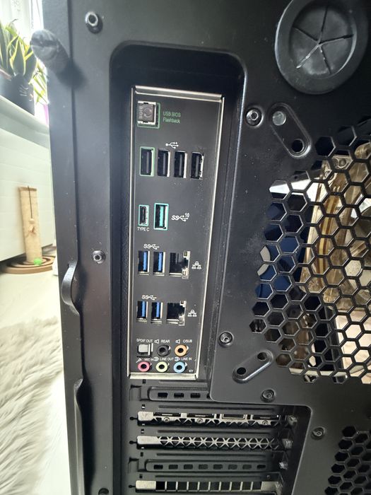 PC Gaming & Workstation High-End + Monitor Gaming Samsung Odyssey G6 240Hz