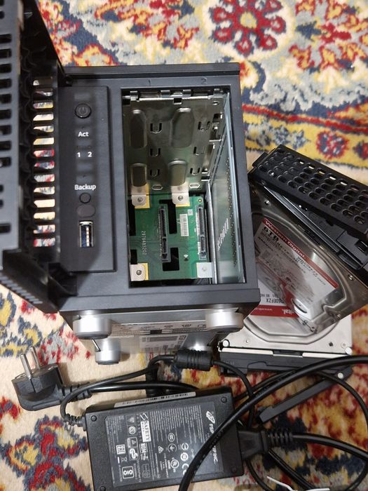 NAS Netgear ReadyNAS Duo RND2000
