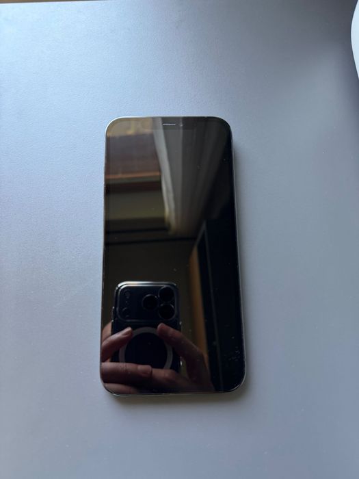 iPhone 12 Pro Max в перфектно състояние