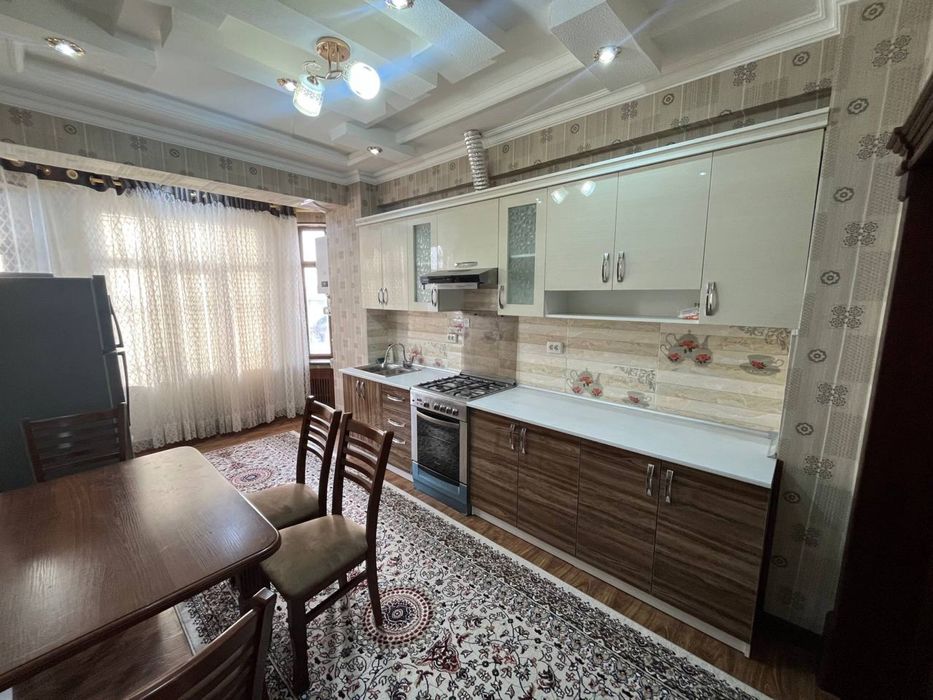 Аренда  3 ком Каримбек 350$