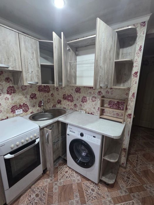 Продам кухоный гарнитур