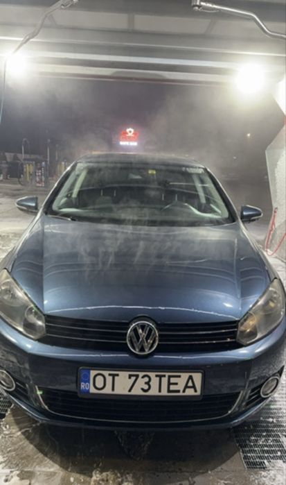 VOLKSWAGEN Golf 2011 — imagine 2