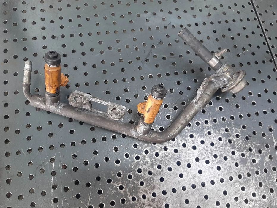 rampa cu injectoare 2.0b ej20 subaru forester