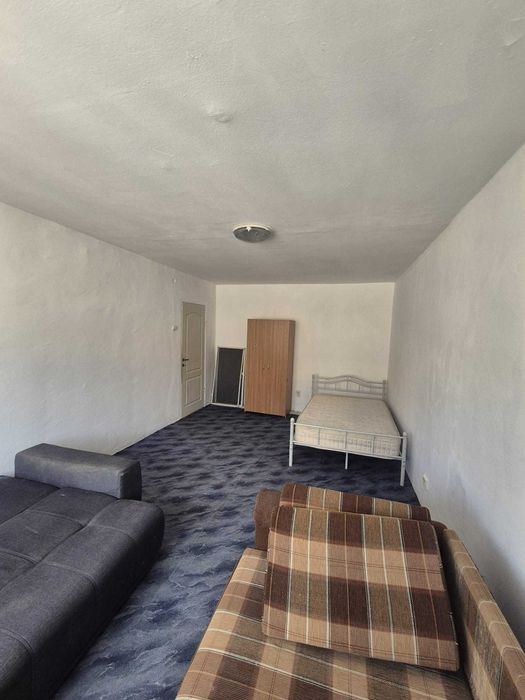 Apartament 60mp 2camere etaj 3/4 centrala proprie M. Bravu Teleajen