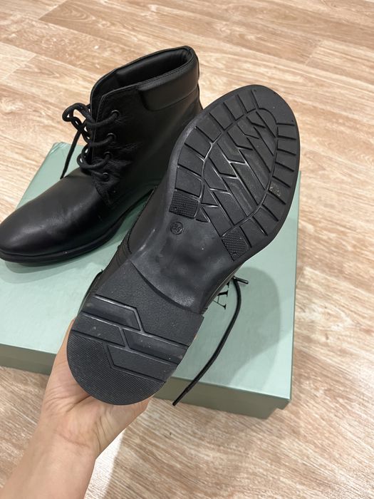 Полусапожки , размер 39.