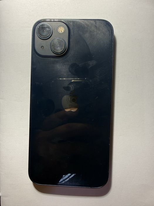 Iphone 13 256GB в хорошем состоянии