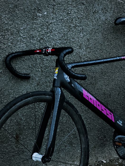 Фикс colossi pinki