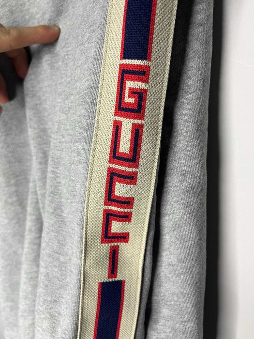 Gucci Stripes Logo 2010s Web-Detail Crewneck Sweatshirt Мъжка Блуза