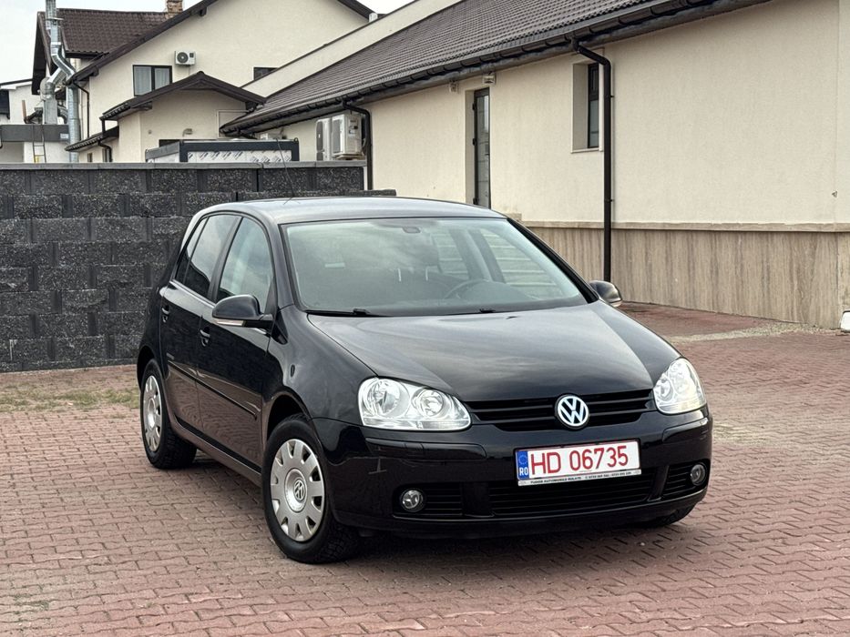 Vând Volkswagen Golf 5 Motor 1.4 Benzină 80 CP An 2009 UNITED Fără Rugină Import Germania