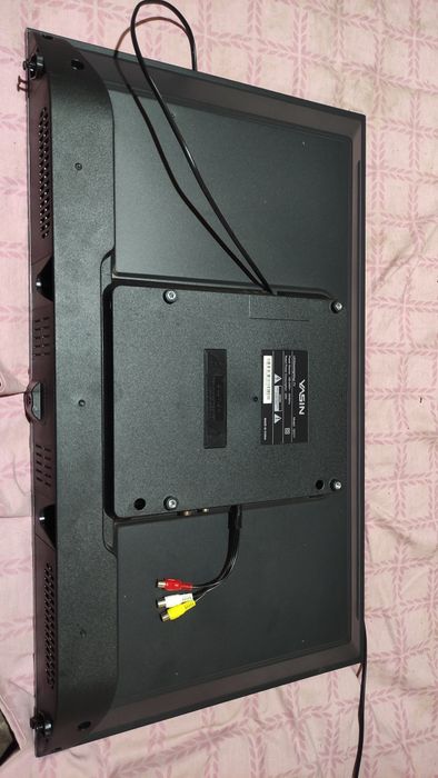 Продам телевизор Ясин