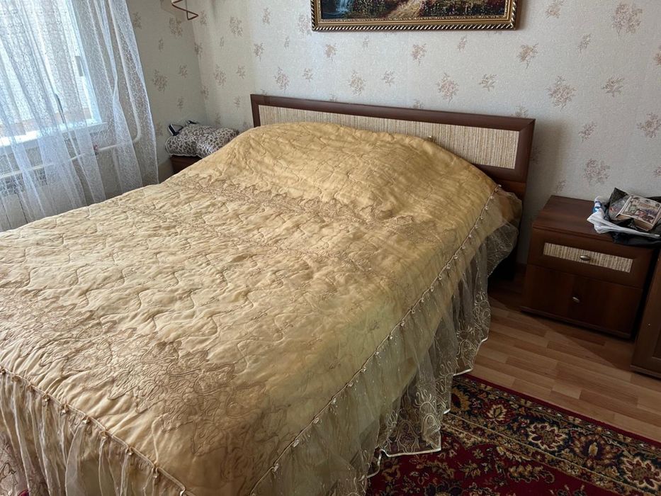 Спальный гарнитур