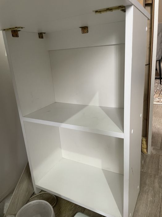 Продам маникюрный стол