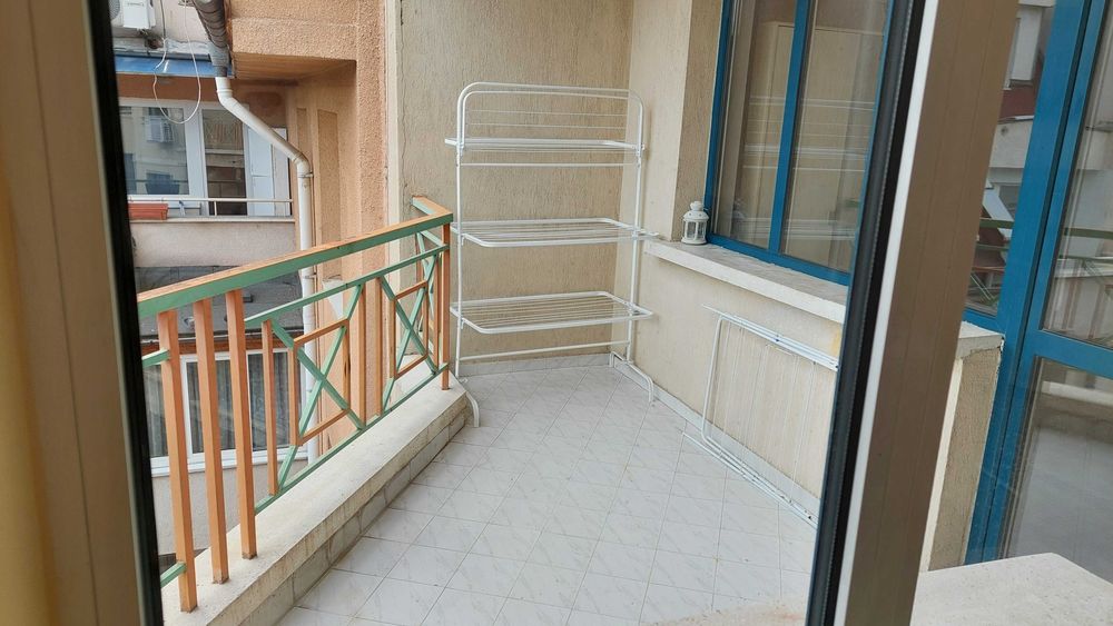 Дава се под наем Тристаен апартамент в София, Яворов - 100 кв.м за 612 € - Снимка #5