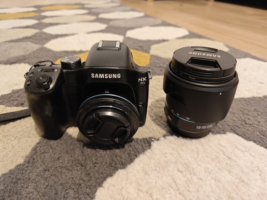 Aparat foto Samsung nx30 kit