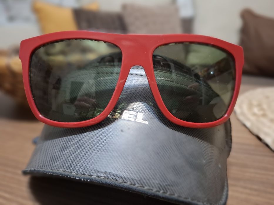 Слънчеви очила на Diesel