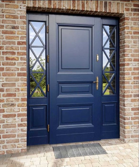 Uși, Ferestre  lemn stratificat,  PVC și plase de insecte – la comandă