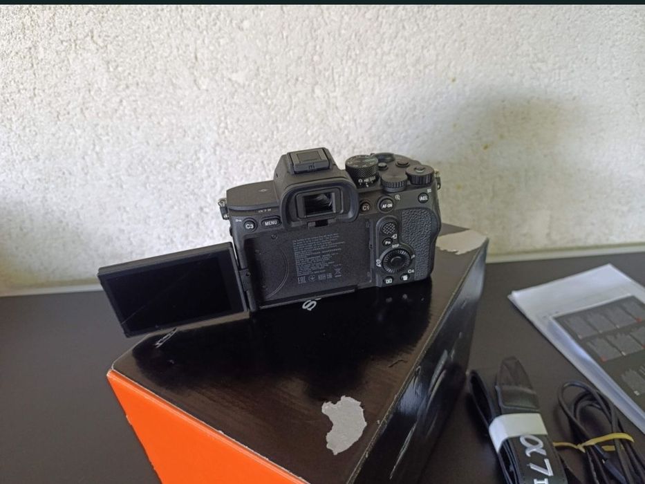 Sony a7iv full frame nou