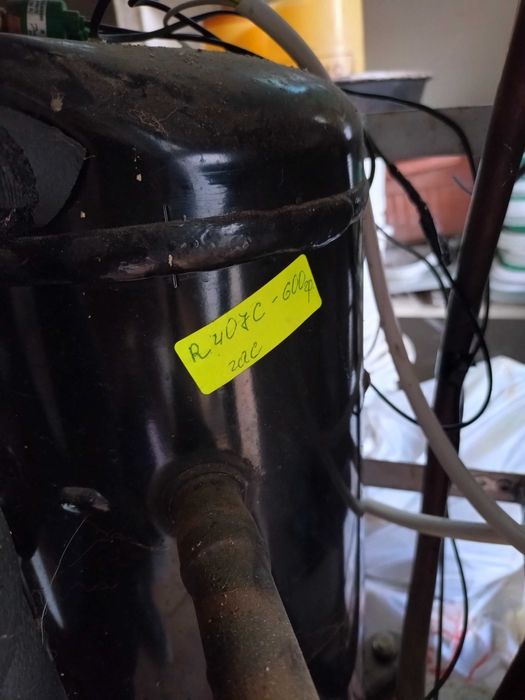 Моно-фазна термопомпа за отопление Вода -Вода