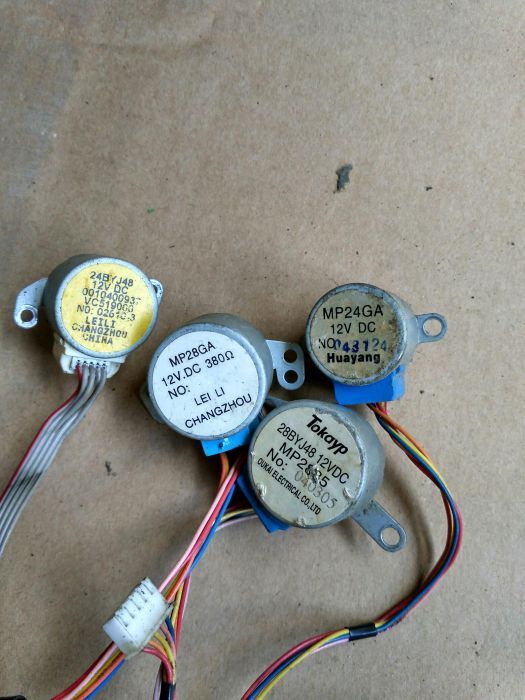 Моторчета за клапи на климатици