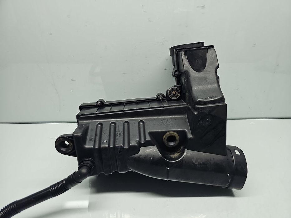 Carcasa filtru aer Volkswagen Passat B7 (362) [Fabr 2010-2014] 3C01296