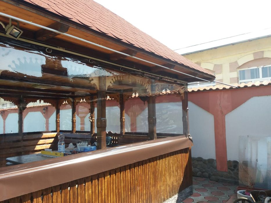 Închideri terase cu folie transparentă